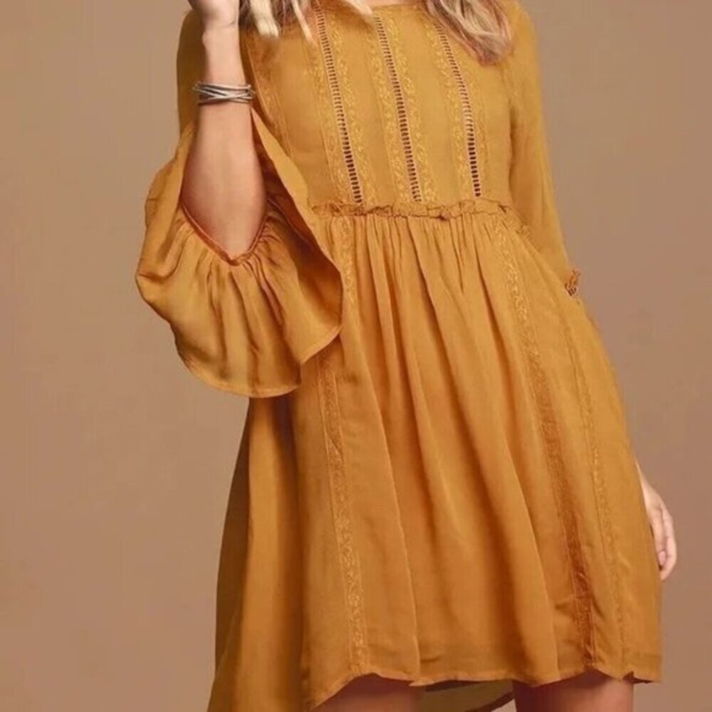 Lulu’s‎ In the Meadows Mustard Yellow Crochet Lace Babydoll Dress Size XS